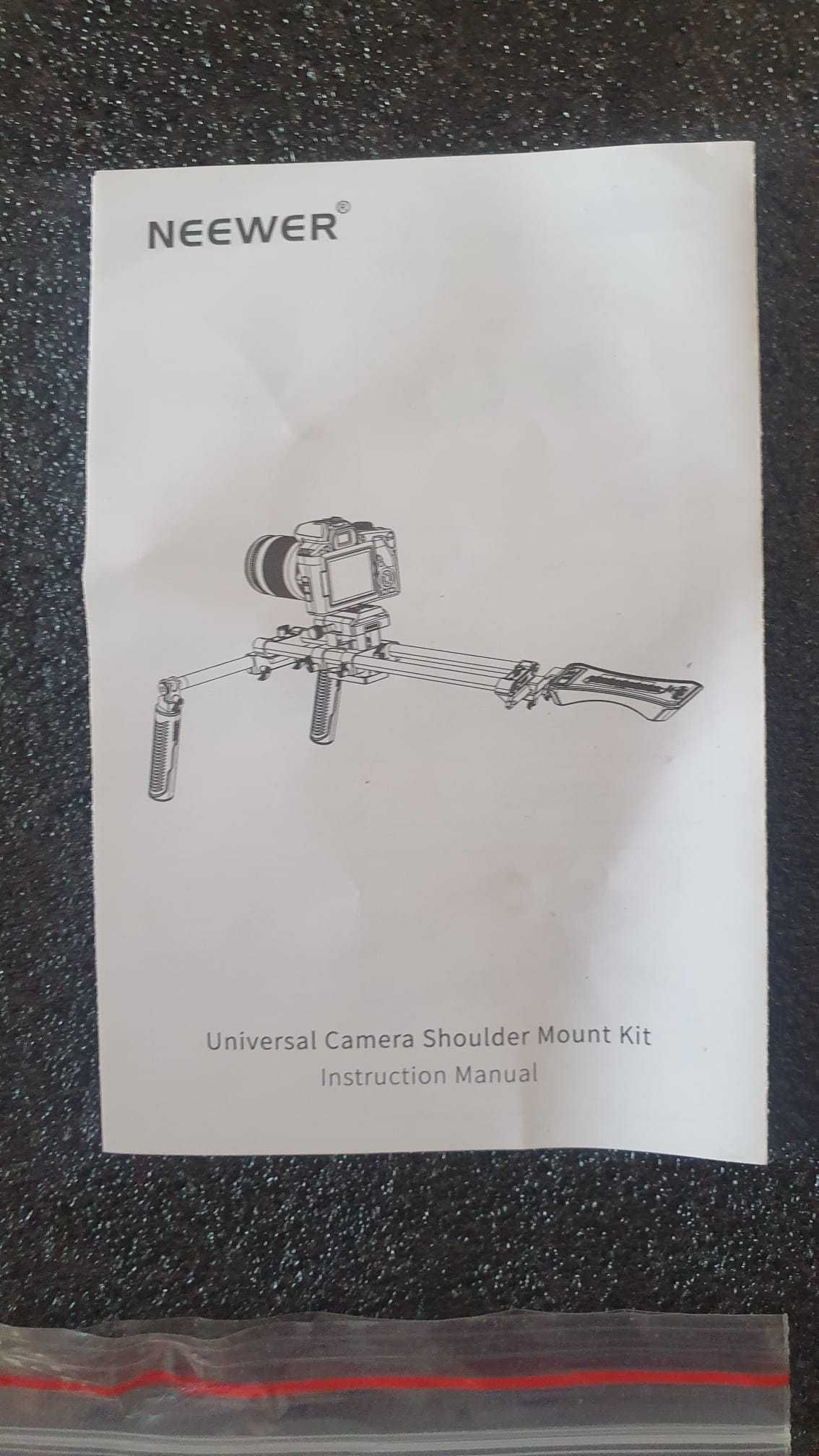 Neewer ST34 Universal Camera Shoulder Rig