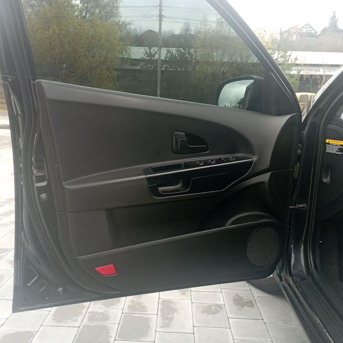 Кіа сееd 2010 року