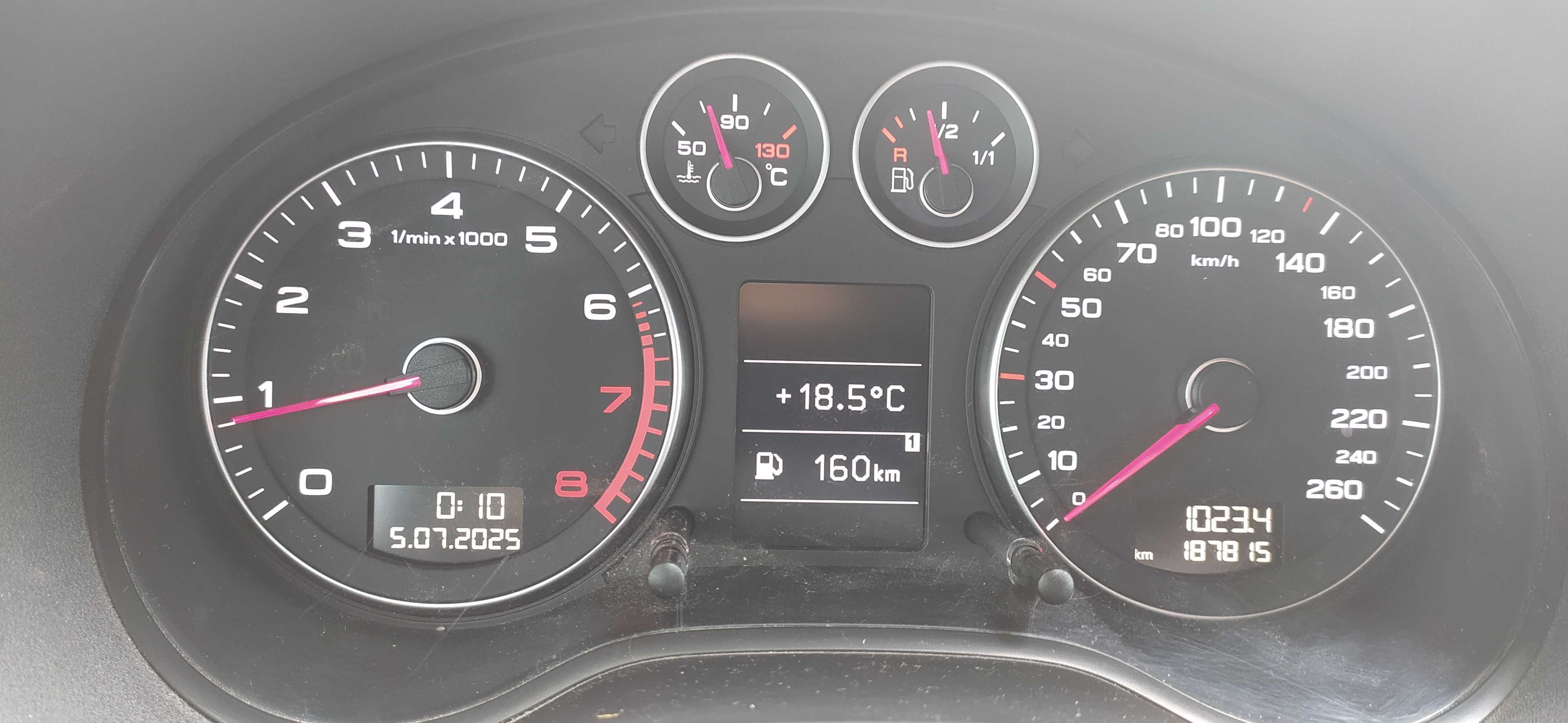 Audi a3 8 P po lift sprawna klima 1.6 Mpi