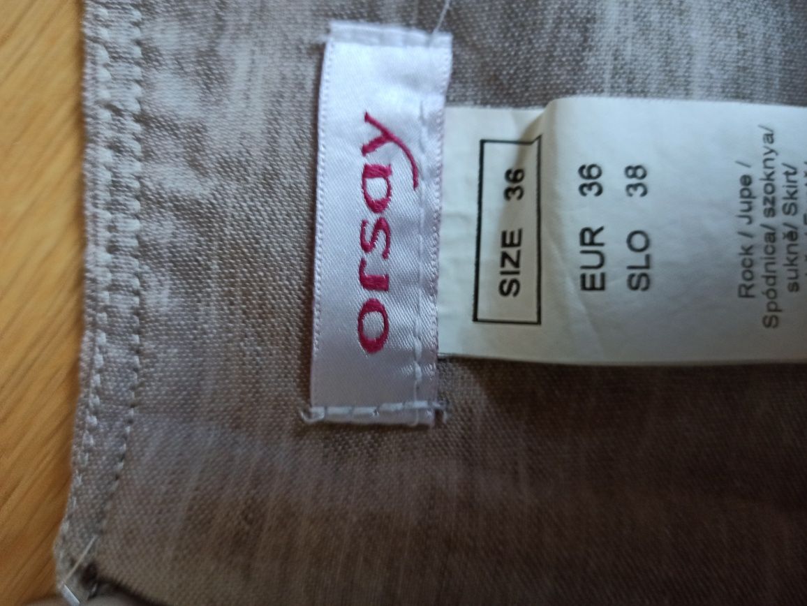 Orsay, Reserved - dwie sportowe letnie spodnice w rozmiarze 36.