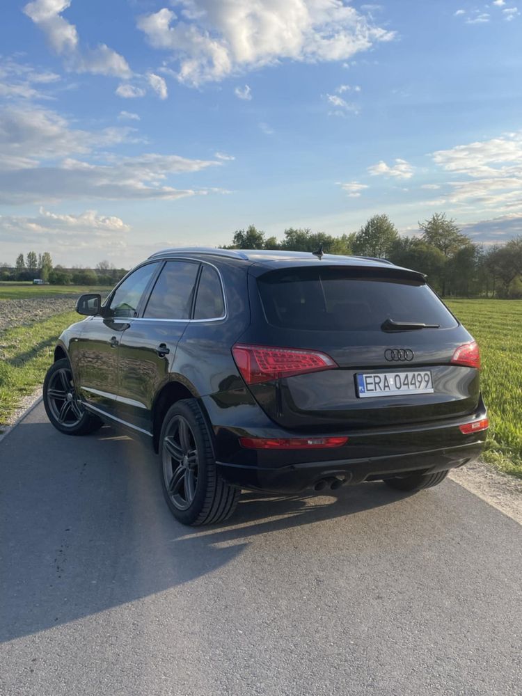 Sprzedam AUDI Q5 S-line 2.0 TDI QUATTRO