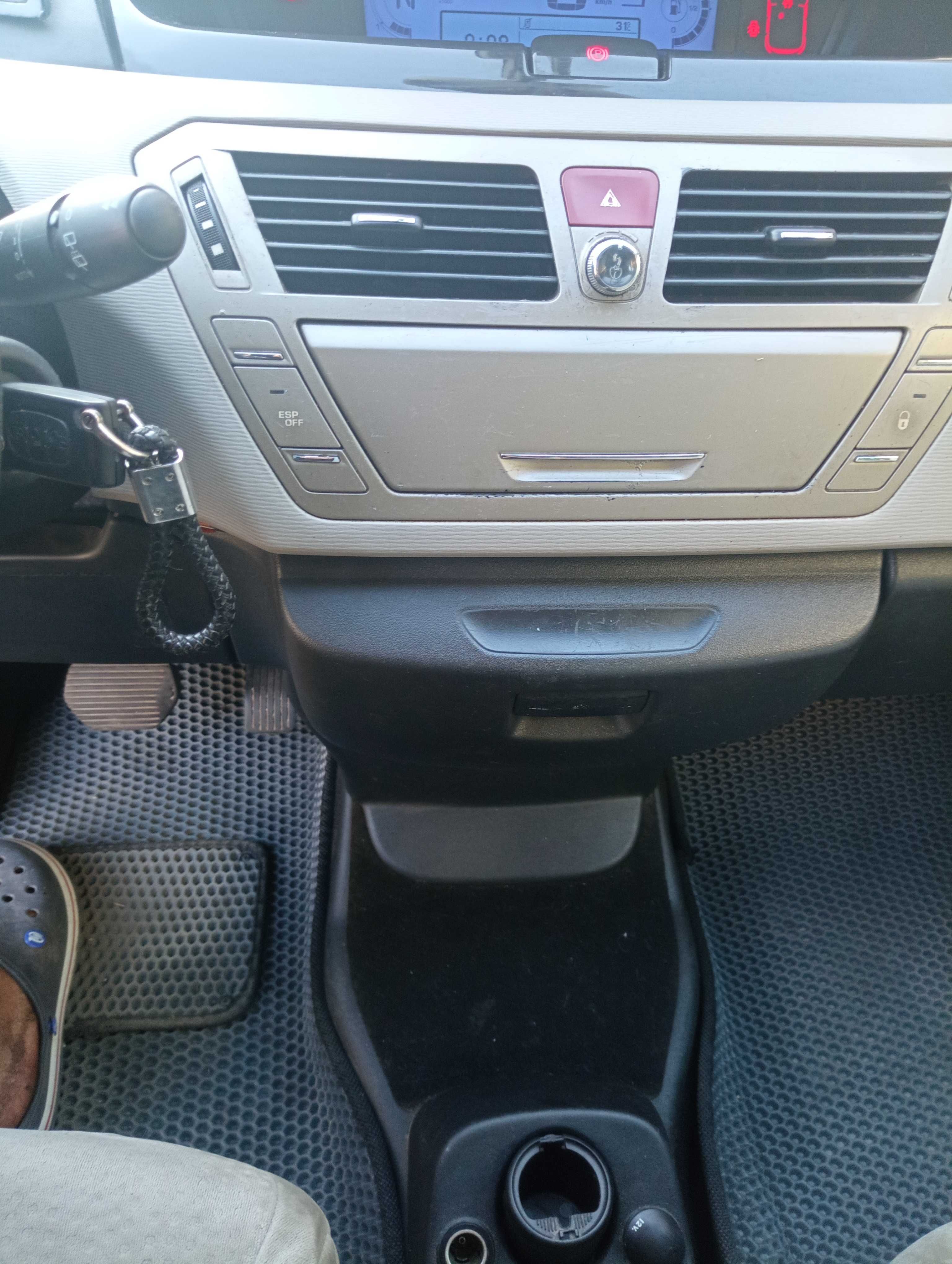 Продам Citroen Grand C4 Picasso