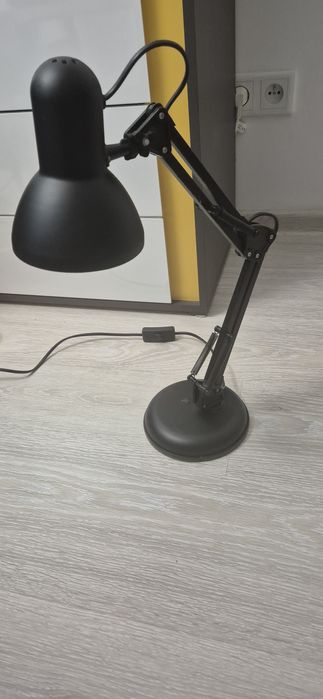 Lampka biurowa, szkolna