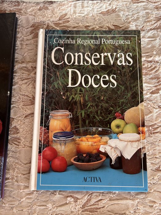 Vendo 5 livros de receitas diversas