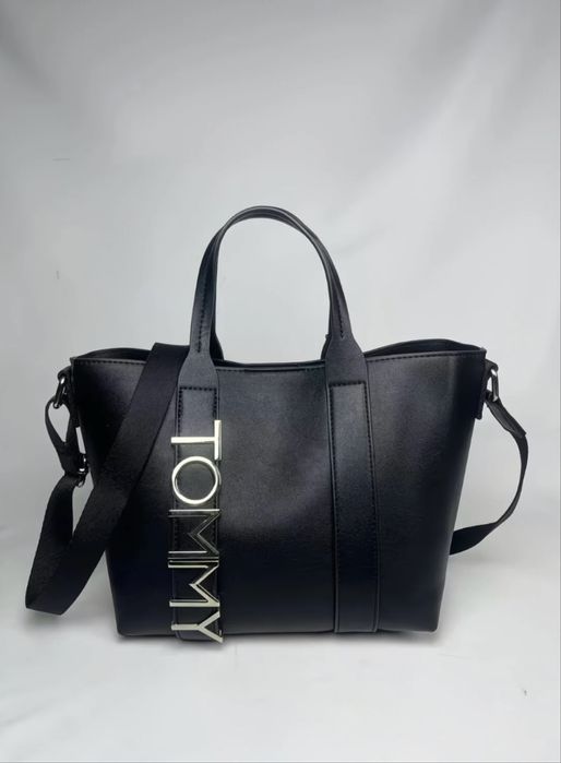 Сумка tommy hilfiger чорна кроссбоді