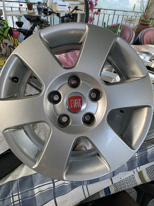 Jantes especiais 15, com 5 furos para fiat