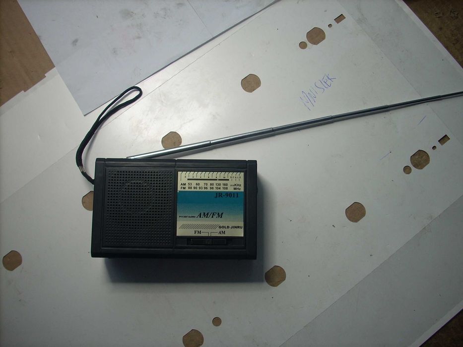 Radio JR-9011 Bateryjno sieciowe
