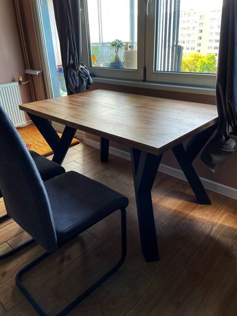 Stół Loft do salonu / jadalni rozkładany + krzesła