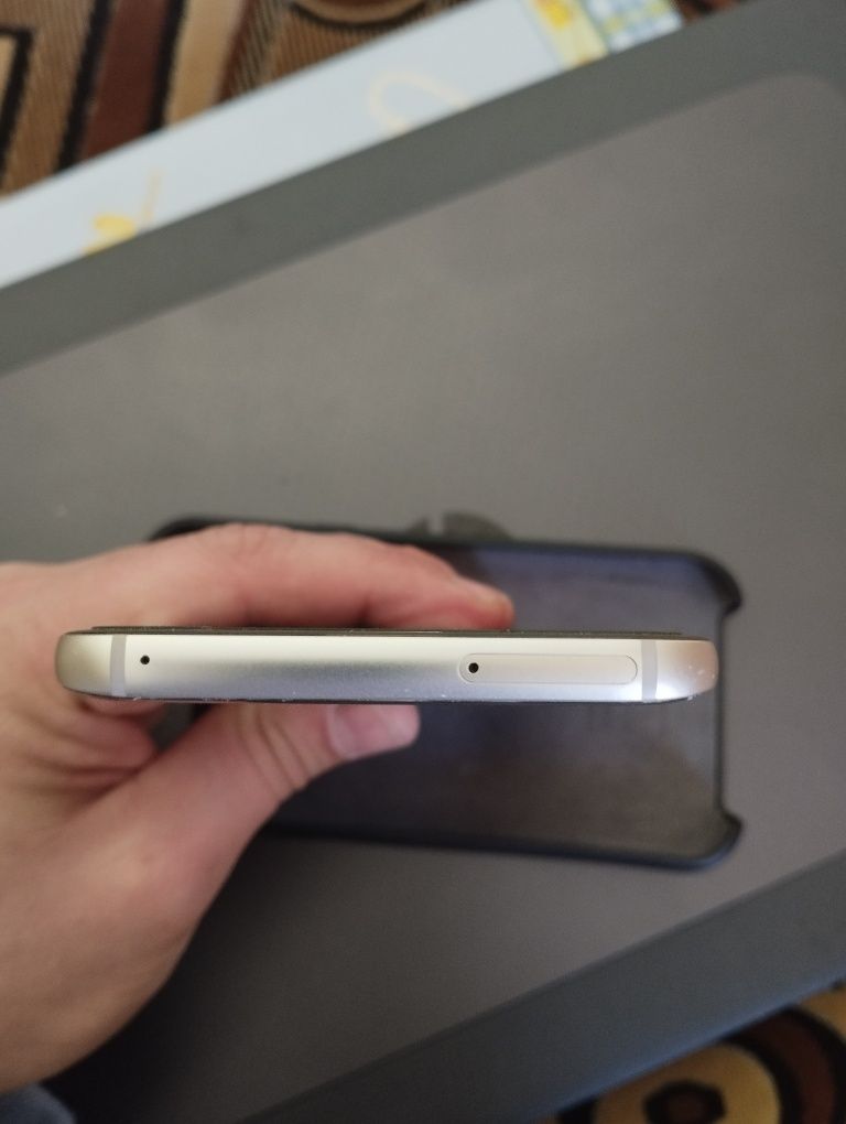 Samsung A720F 3/32Gb