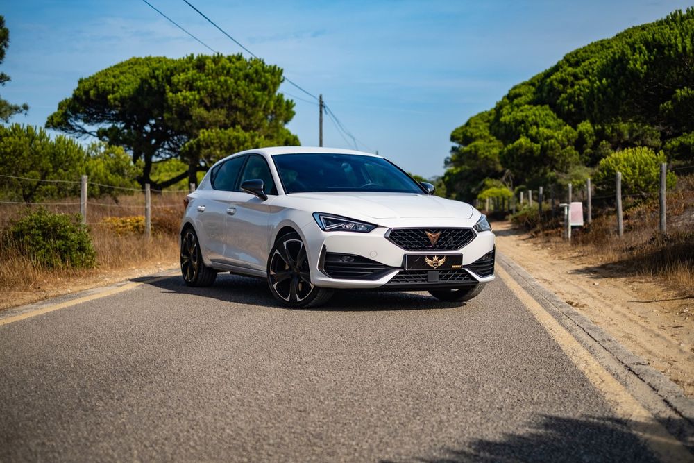 Cupra Leon 1.4 e-Hybrid (180 kW System) VZ