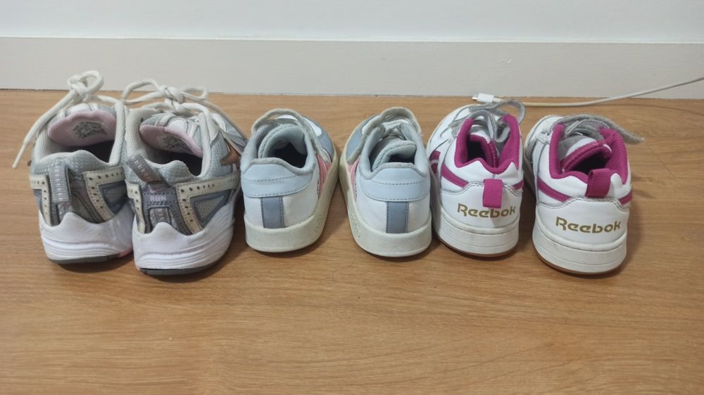 Ténis de menina Adidas Nike Reebok