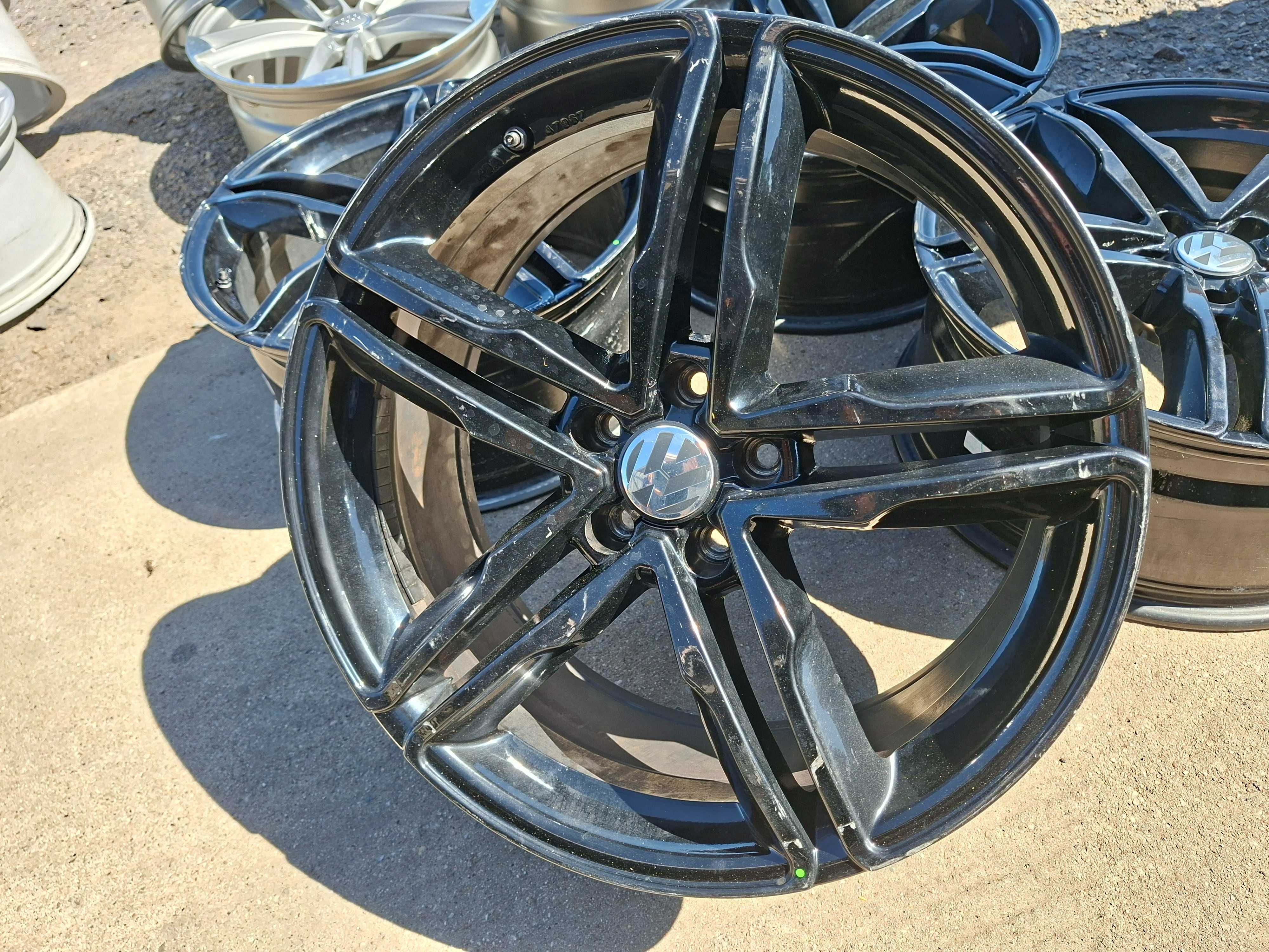 [A156] ALUFELGI 19 5x112 VW Tiguan,Passat,T-Roc,AUDI A4 B8,B9,A6 C6,C7