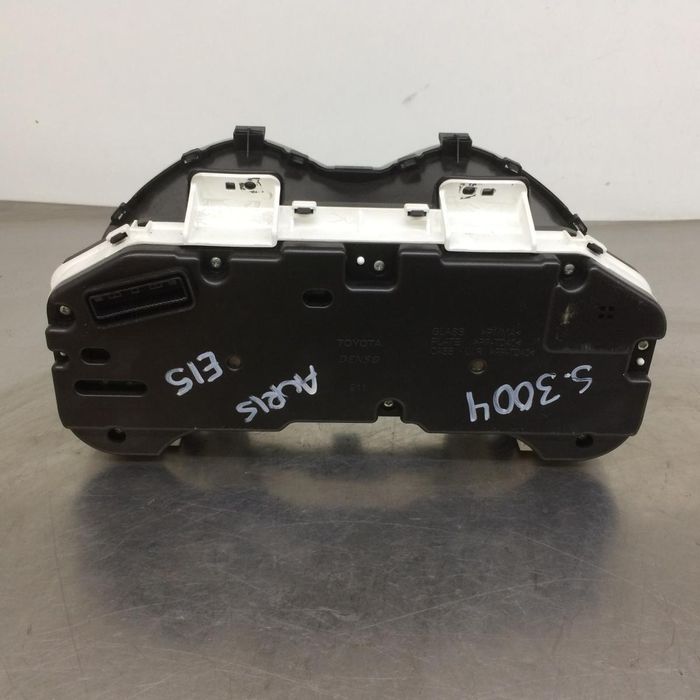 Quadrante / painel de instrumentos TOYOTA Auris Hatchback (_E15_)