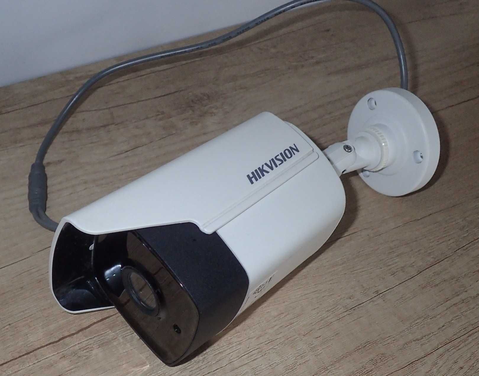 Kamera zewnętrzna Hikvision DS-2CE16D0T-IT3 3,6 mm - Używana
