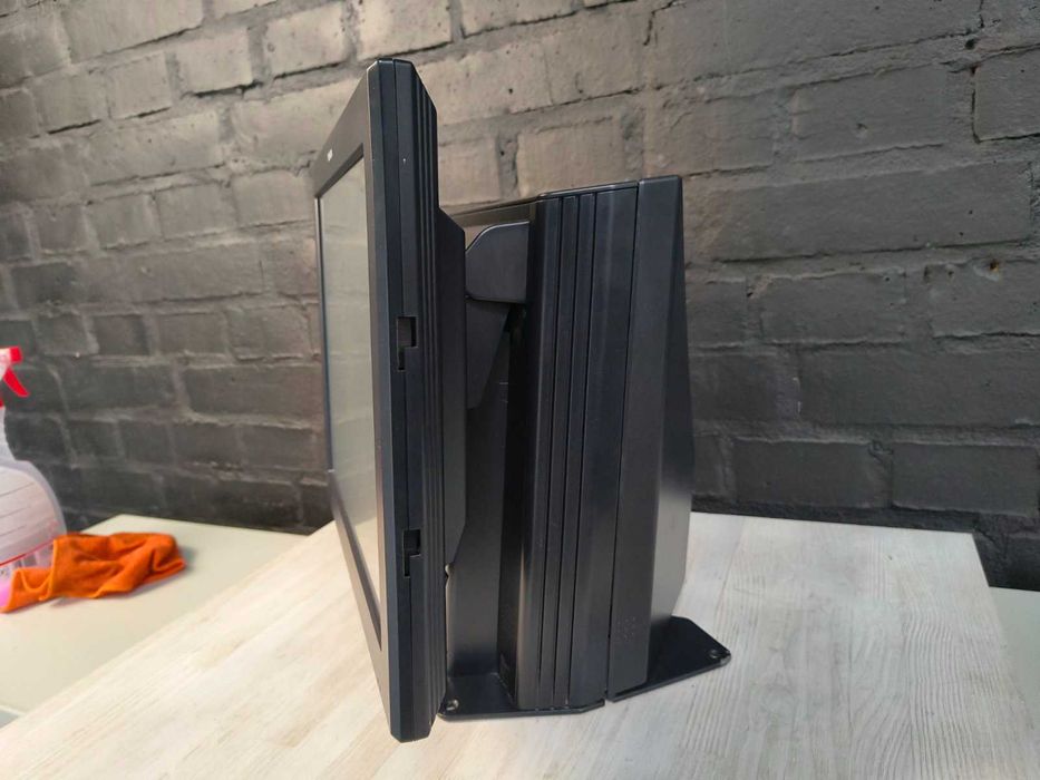 В кількості 15 шт. POS термінал Toshiba ST-A20-T5GK-QM-R
