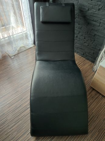 szezlong czarny fotel