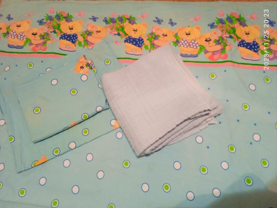 Постіль в ліжечко+ мусліновий двійний плед