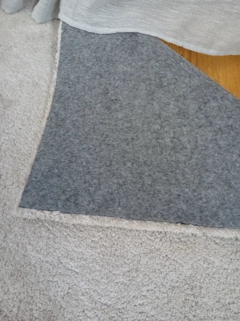 Carpete 140×200 cinza