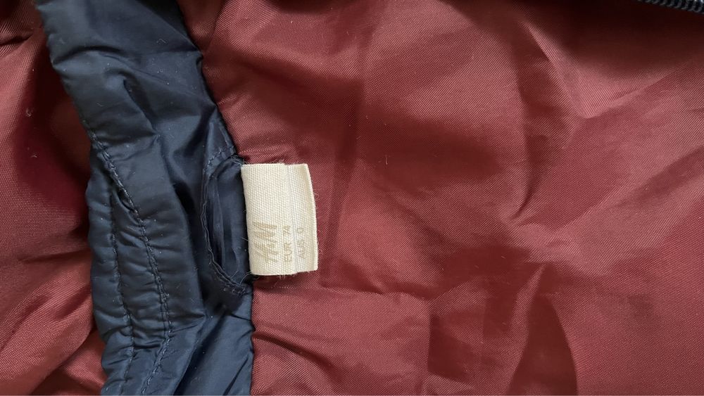 Kurtka wiosenna z kapturem.