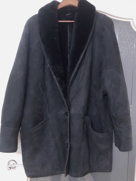 Куртка з овчини нова, модний крій. Original shearling, Італія. Рр48-50