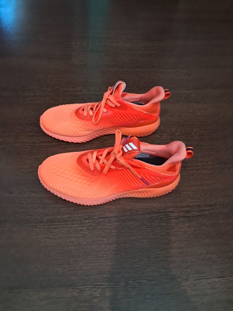 Кросівки adidas Alphabounce