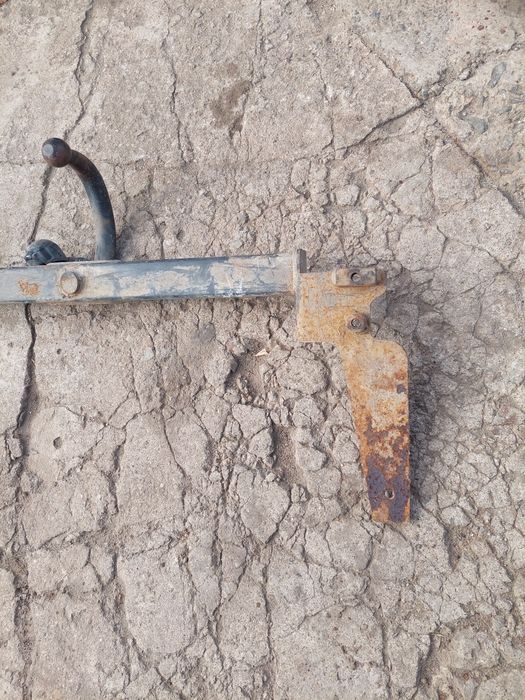 Фаркоп Westfalia для Nissan Bluebird універсал