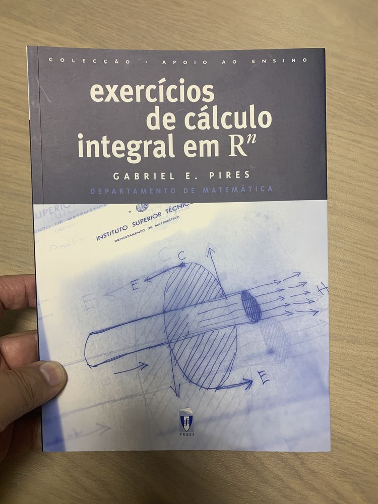 Matematica Universitária, VÁRIOS