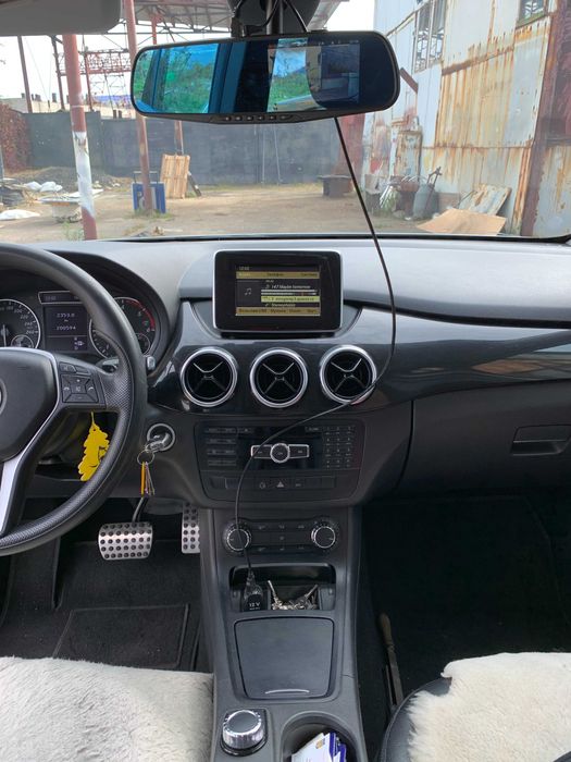 Mercedes Benz b 180 cdi