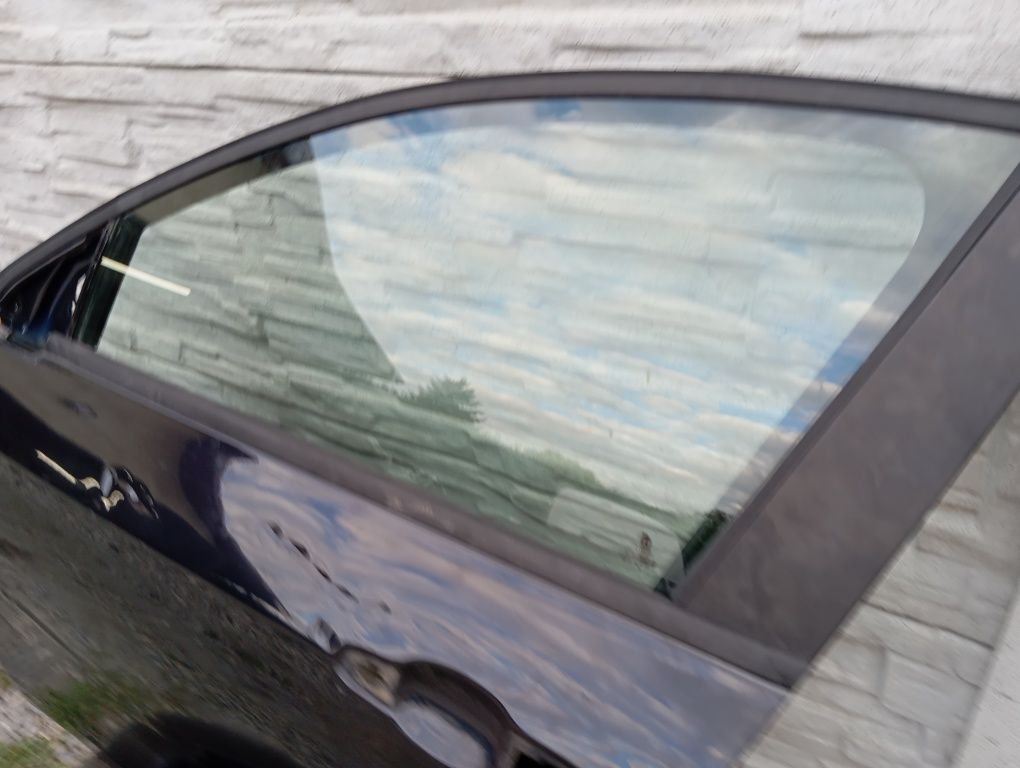Drzwi lewy przód Fiat Tipo HB 718A