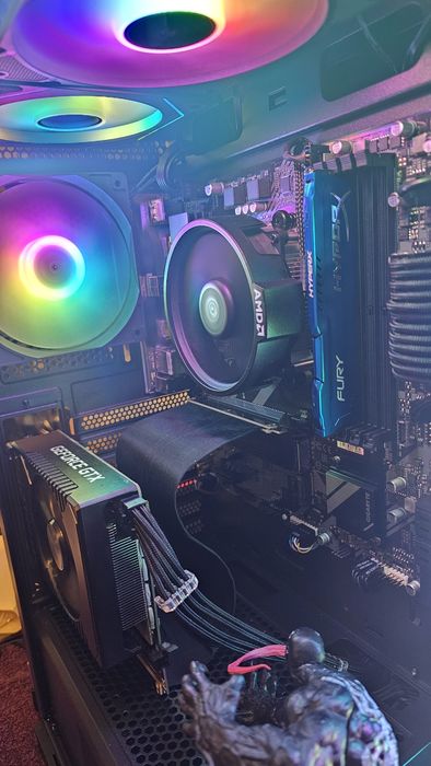 Komputer do gier AM5 Ryzen, 16 gb ddr5, 1024 gb SSD,  Venom, Corsair