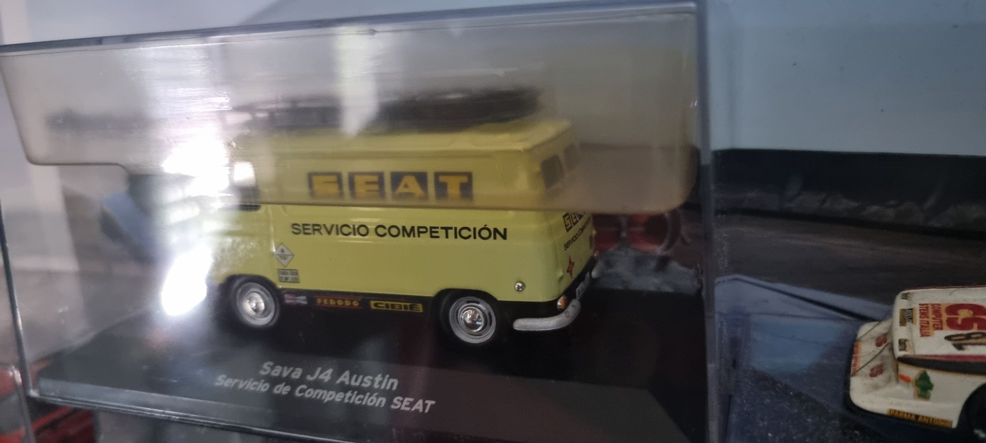 Carrinhas de assistência seat 1:43 modelos raras melhor oferta