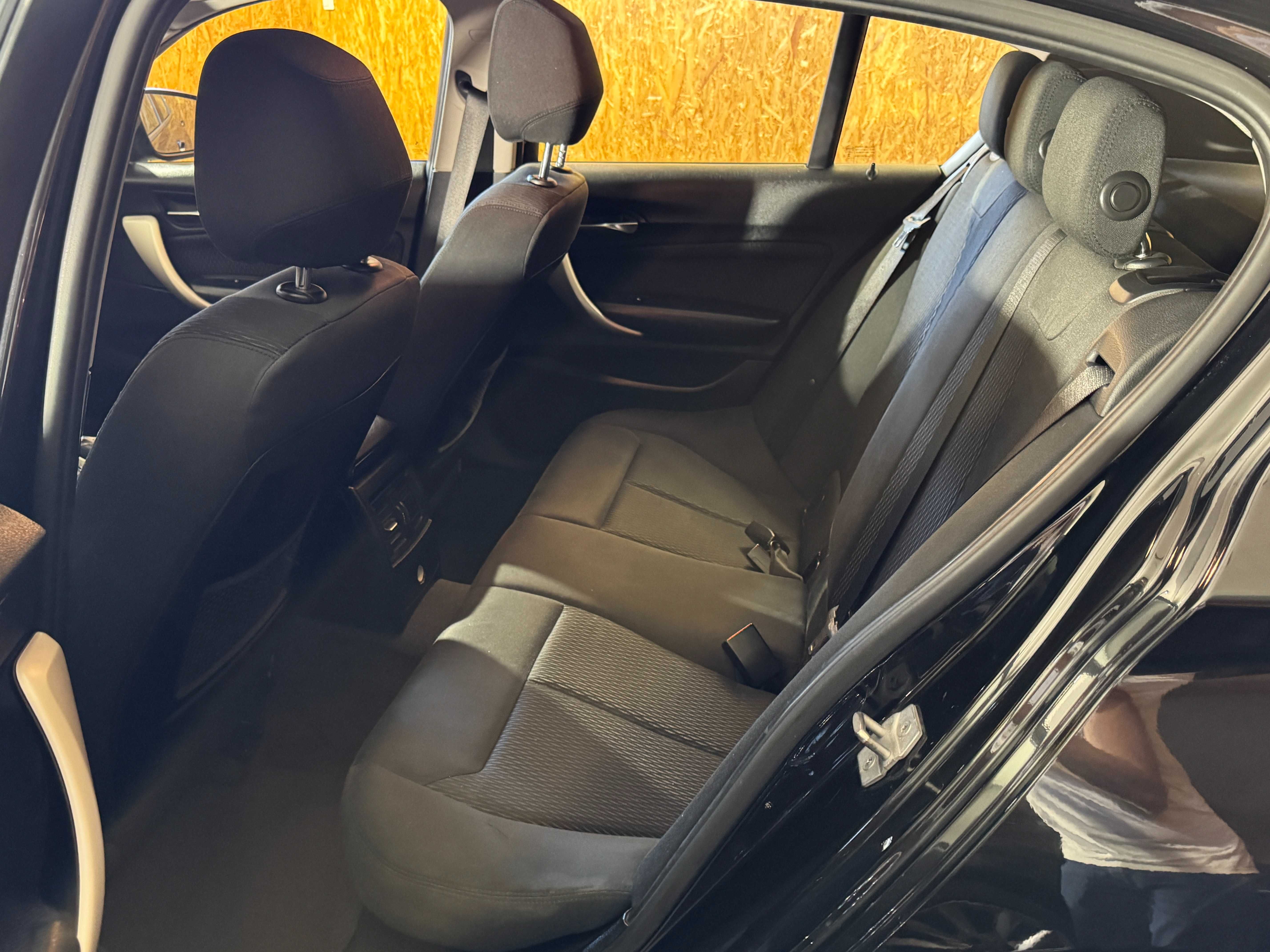 BMW 116d Automático