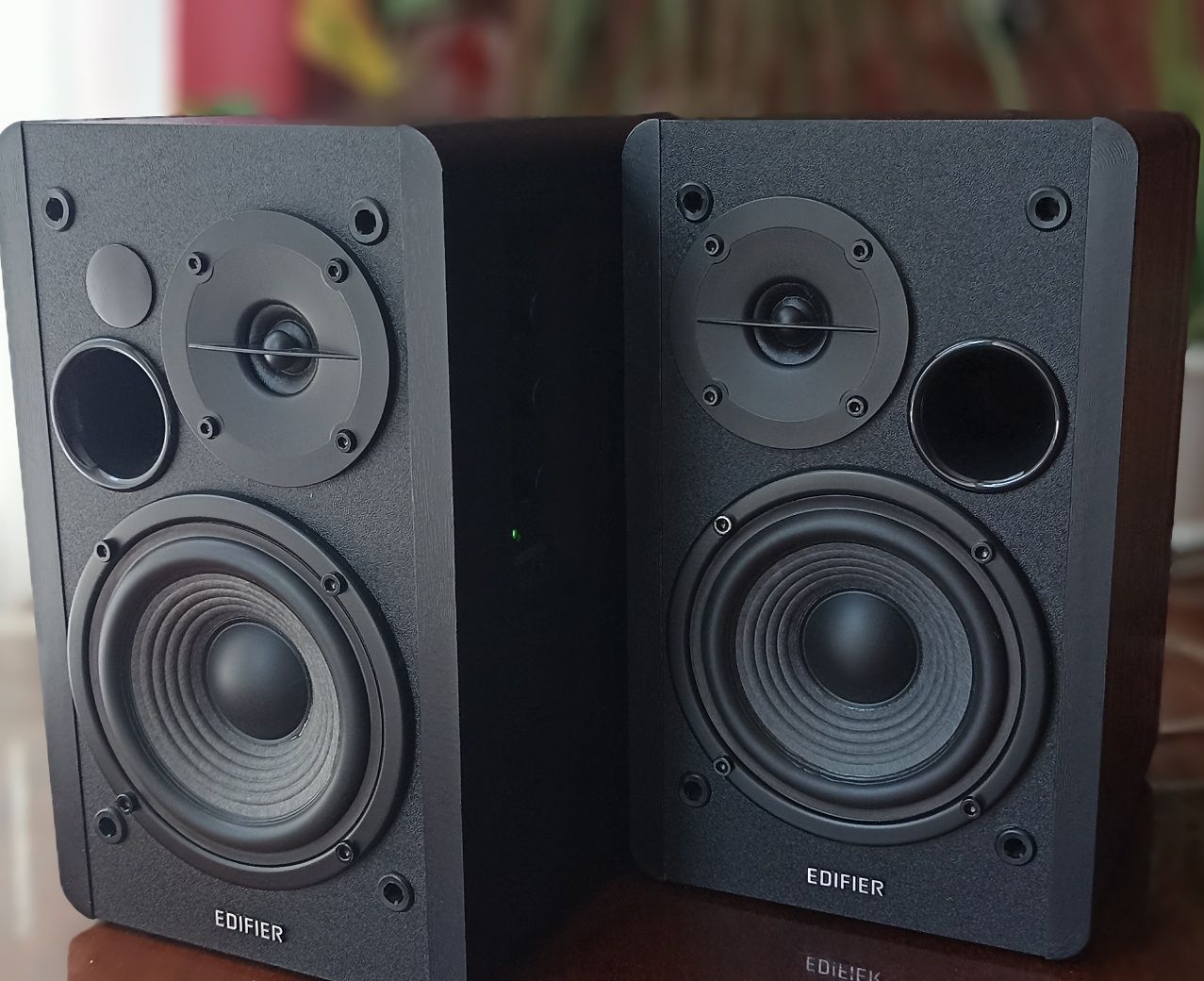 Акустичні колонки EDIFIER r1280DB - r1700BT - D12.