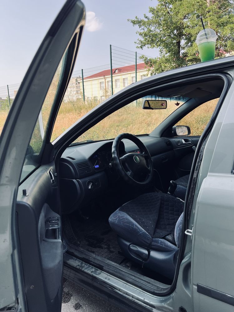 Продам skoda octavia