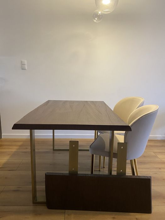 Stol po rozlozeniu 200 cm/ 140 przed