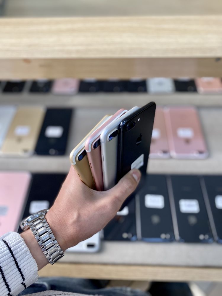 iPhone 7 /8 Plus 32/64/128/256Gb / + подарунок