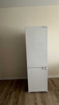 Продам вбудований (встроеный) холодильник