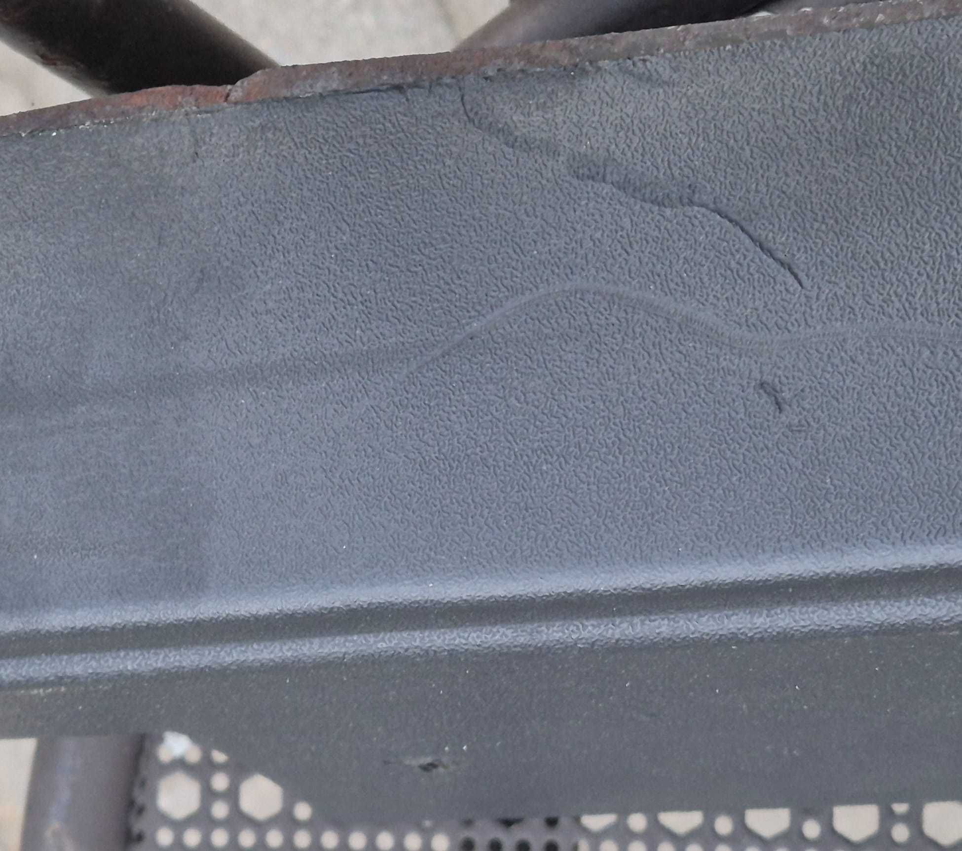 Zderzak Przedni AUDI 80 B2 (78-86r.) Oryginalny