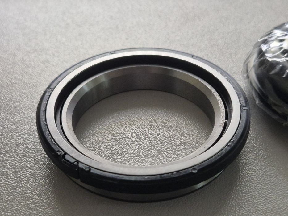 Łożyska sterów Scale alloy scott syncros 297728