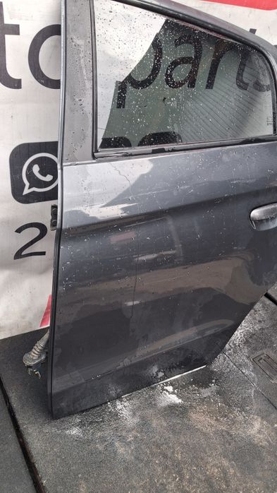 Задній ліві двері Mitsubishi Space Star 2