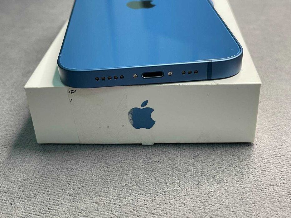 Вітринний Айфон Apple iPhone 13 128 ГБ Blue 1 рік гарантії!