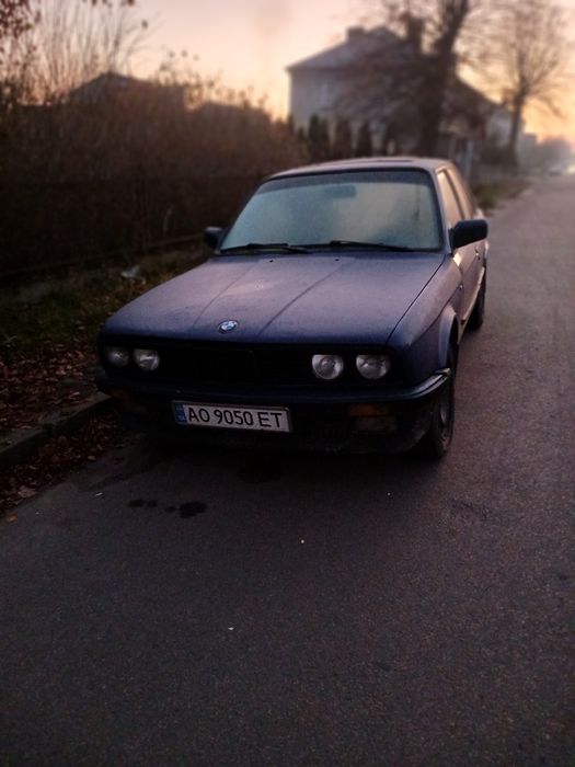 Продам Бмв 318 на ходу