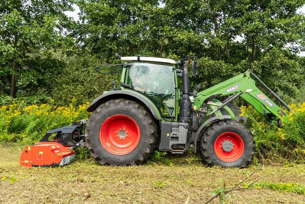 Kosiarka bijakowa F2-275 PRO z PRZESUWEM HYDRAULICZNYM 2025