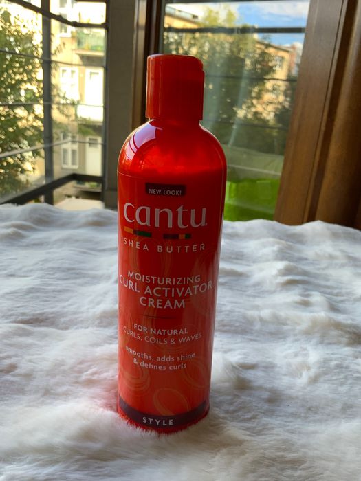 Krem włosy kręcone i falowane Shea Butter Curl Activator Cantu 335 mom
