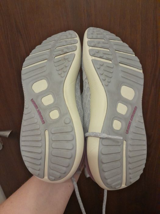 Under armour rozmiar 40