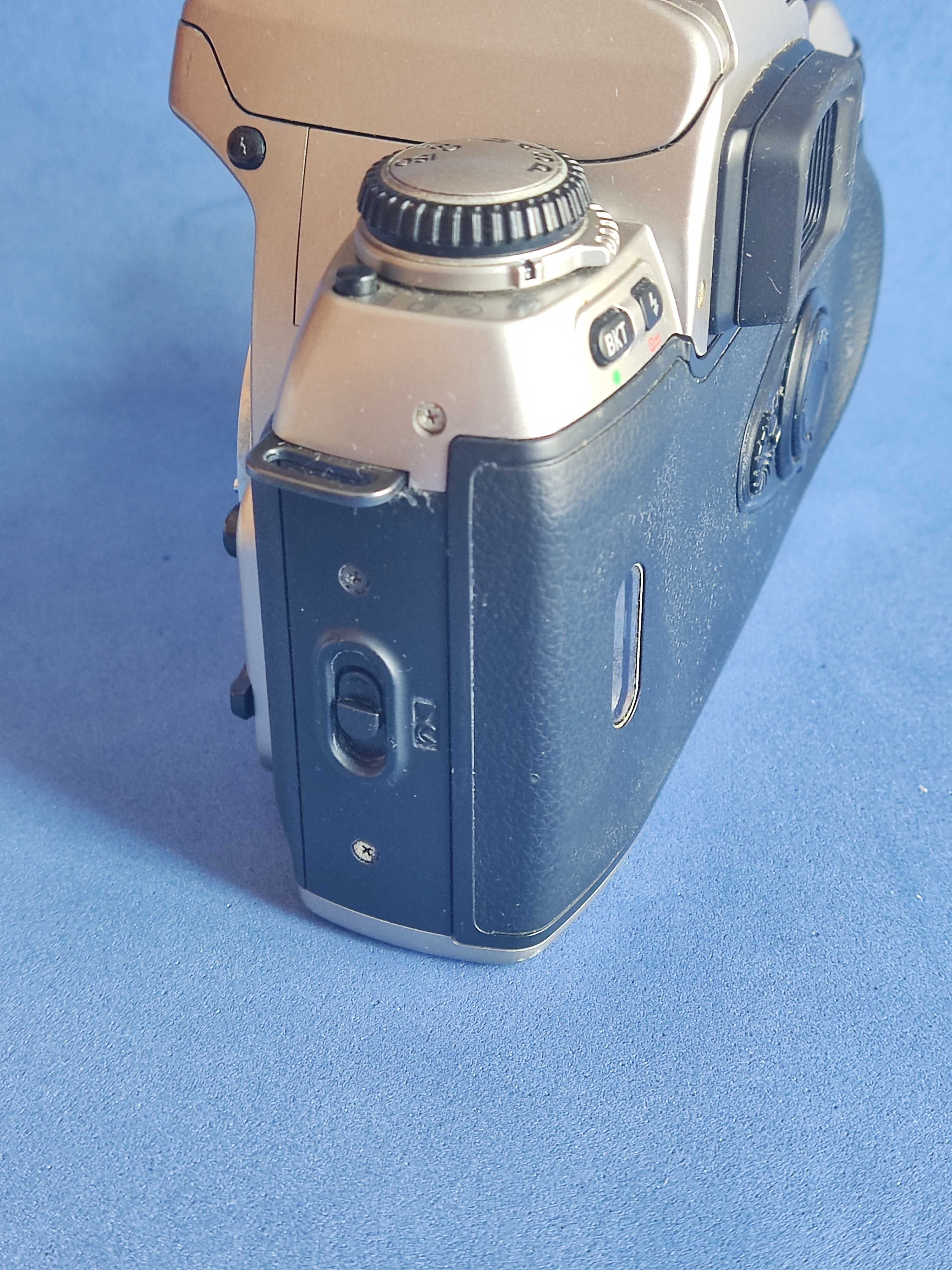 Nikon F80 - Câmera Analógica