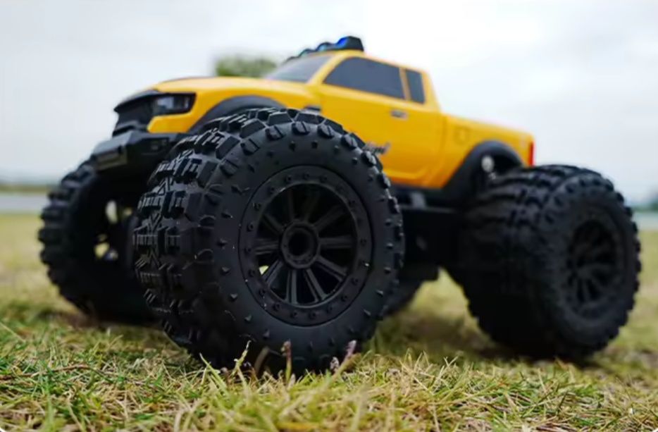 JJRC C8816 автомобіль-амфібія з дистанційним керуванням