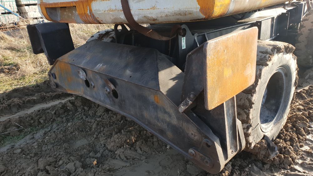 koparka przeładunkowa cat m318 , m320 łapy podpory stopy komplet