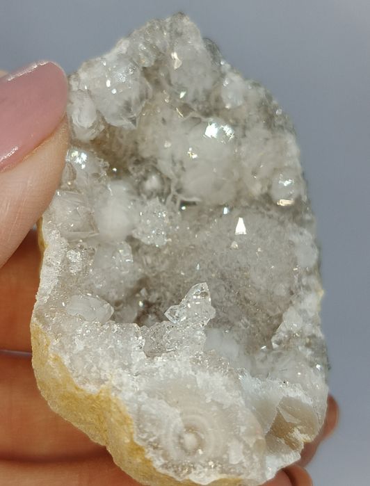 Geoda kwarcowa Maroko kamień minerał