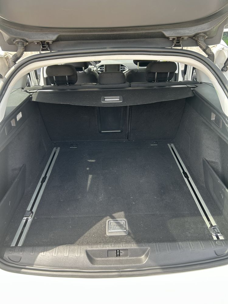 Peugeot 308 SW 1.5 BlueHDi Allure S&S